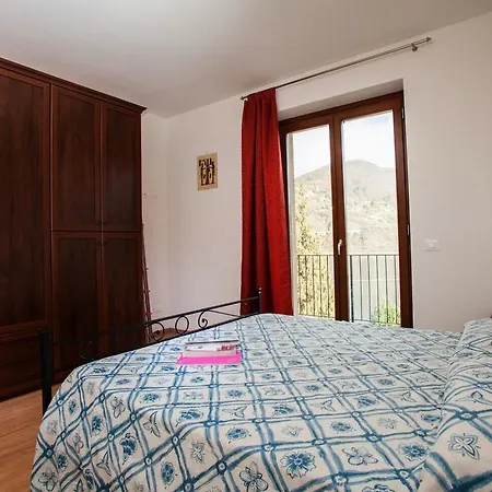 Apartment Casa Elsa Orta San Giulio